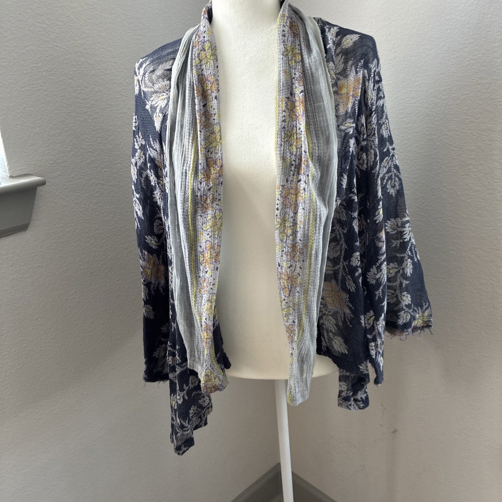 Free People FP One Floral Kimono XS/S Cardigan Navy Floral‎ Sheer Cotton Gauze